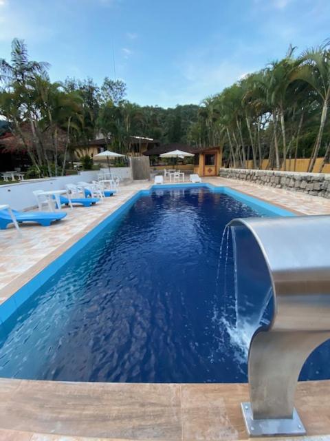  Hotel Fazendinha