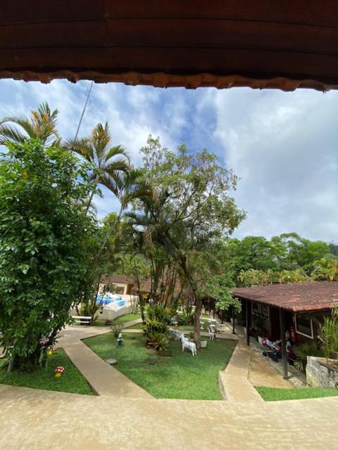  Hotel Fazendinha