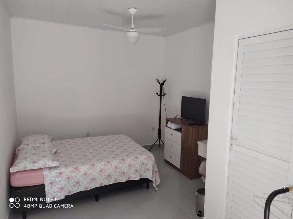  Pousada Casa Verde - quartos individuais - smart tv 32 - e banheiro privativo