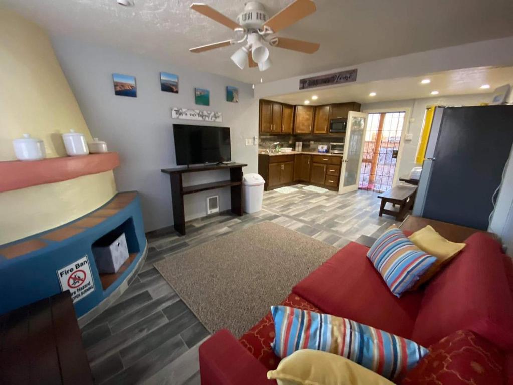 Sandy Beach Rentals M17 L40
