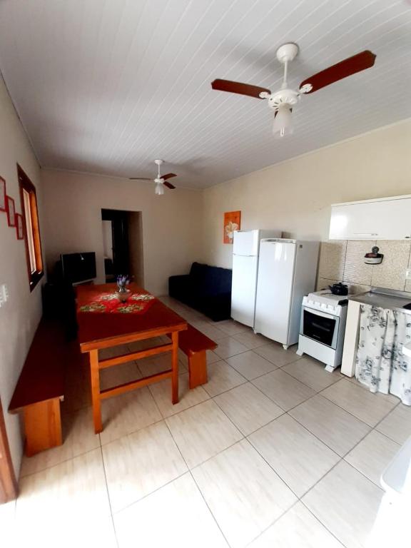  Casa Grande com amplo terreno em Imbé