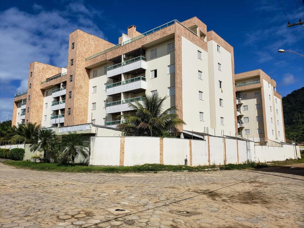  RR Toninhas 201B - Piscina Ubatuba! 5min da praia!