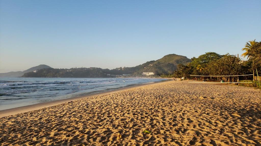  RR Toninhas 201B - Piscina Ubatuba! 5min da praia!