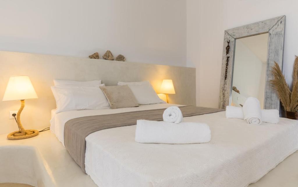 Letto o letti in una camera di Santorini Mesotopos