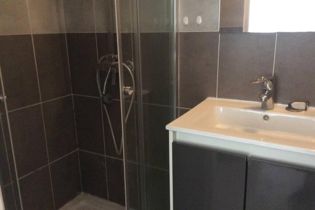 Koupelna v ubytování Studio confortable 33 m2