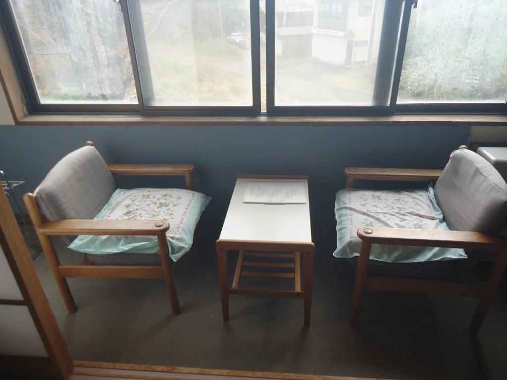 Posezení v ubytování Cafe Cerisier栖里時絵