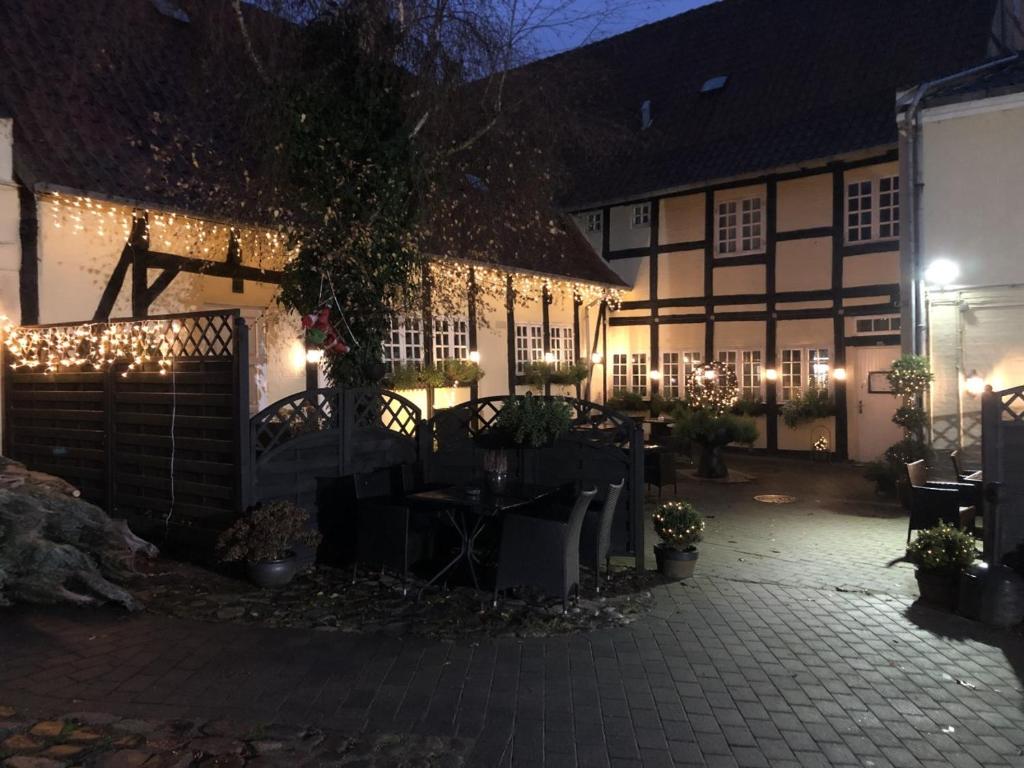 Hotel Ole Lunds Gaard - Housity