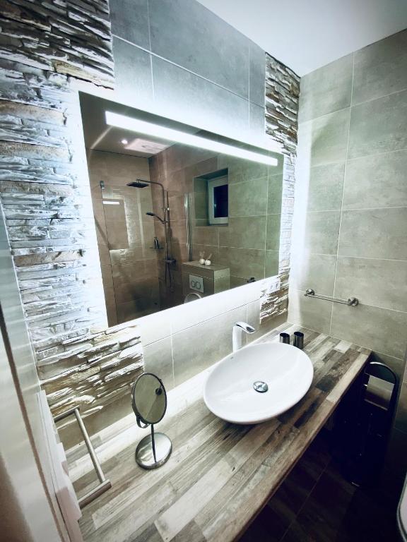 Kúpeľňa v ubytovaní TRENDY HOUSE 193