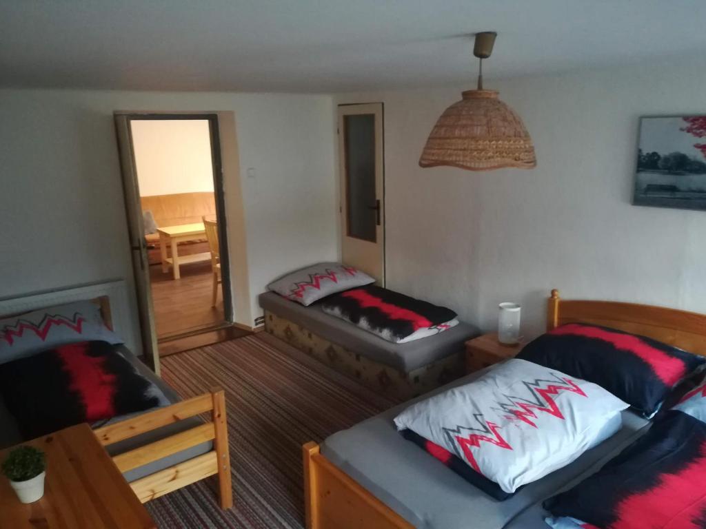 Postel nebo postele na pokoji v ubytování chata Barbucha