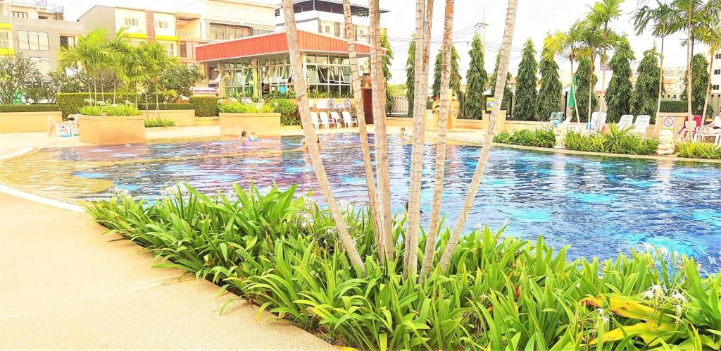Bazén v ubytování Superb 1 bed at Jomtien Beach nebo v jeho okolí