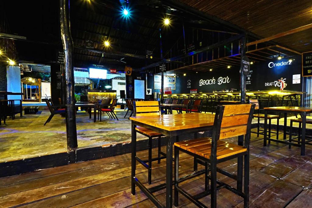Restaurace v ubytování Onederz Koh Rong Sanloem
