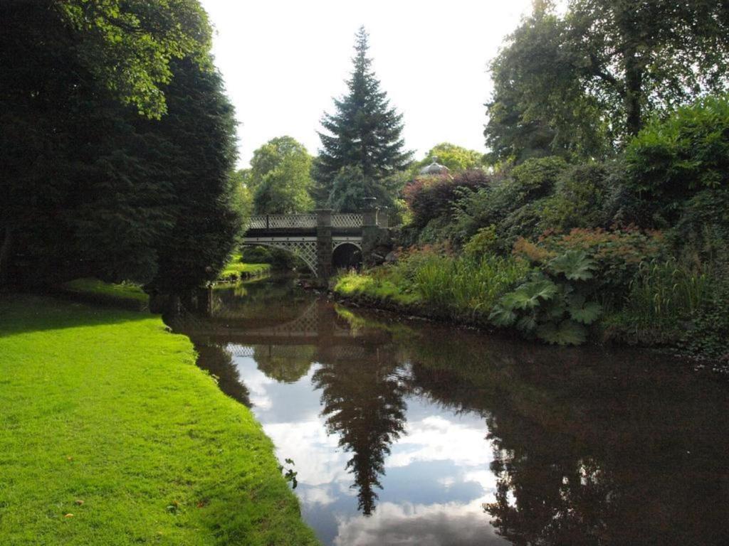 Hargate Hall - Haddon