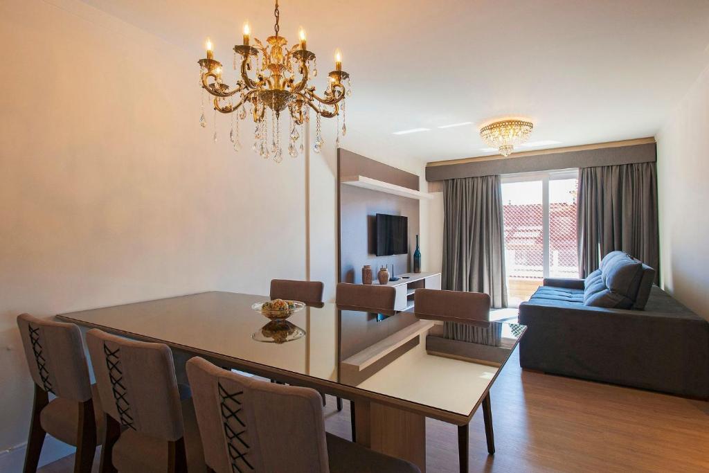  Apartamento junto à Rua Coberta de Canela - Alto Padrão