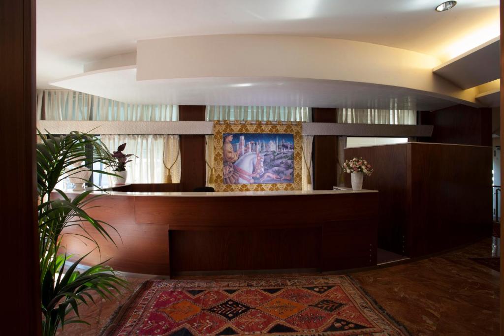 TV a/nebo společenská místnost v ubytování Hotel Europa