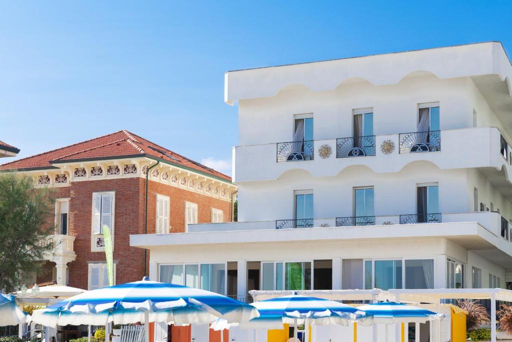 Budova, kde se hotel nachází