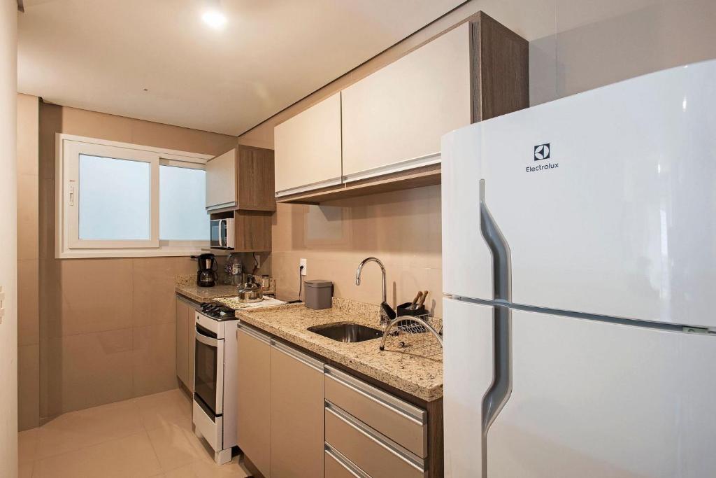  Lindo apartamento com 2 quartos no Centro de Canela