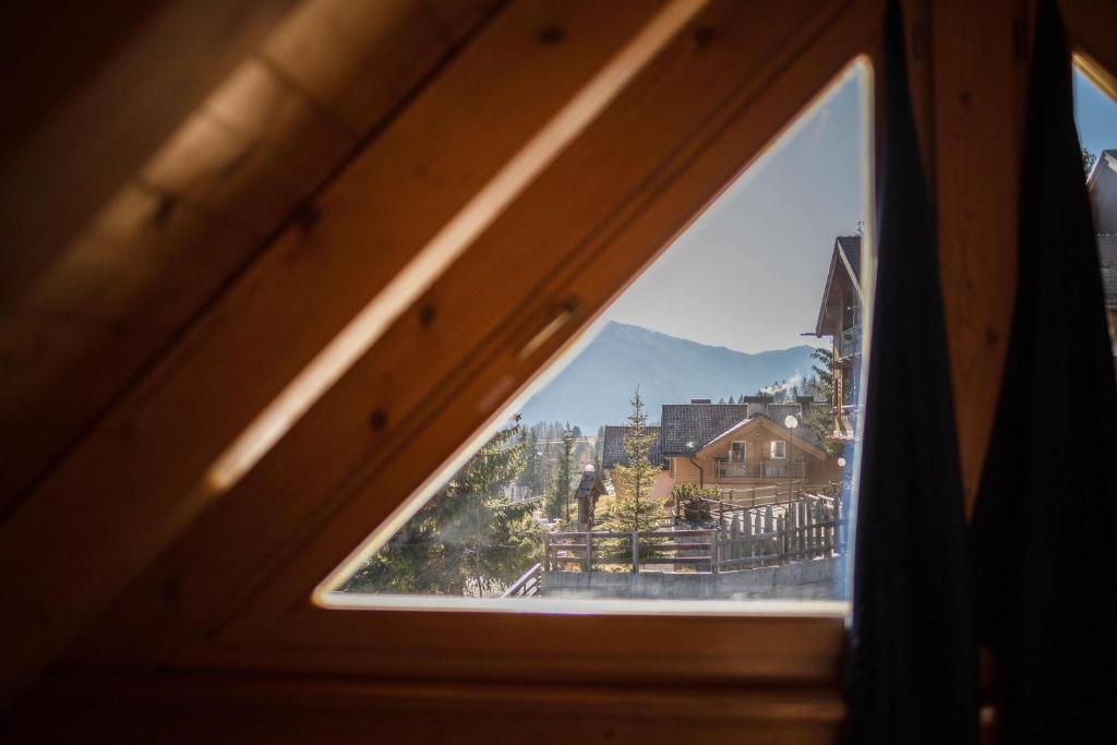 Výhľad na hory alebo výhľad na hory priamo z apartmánu