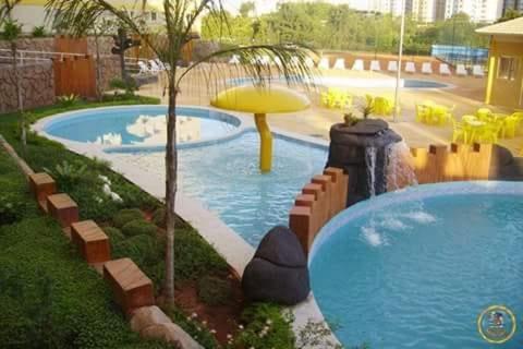  Golden Dolphin Grand Top Jc