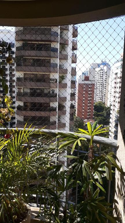  Flat Classic Vintage next to Ave. Faria Lima /SP