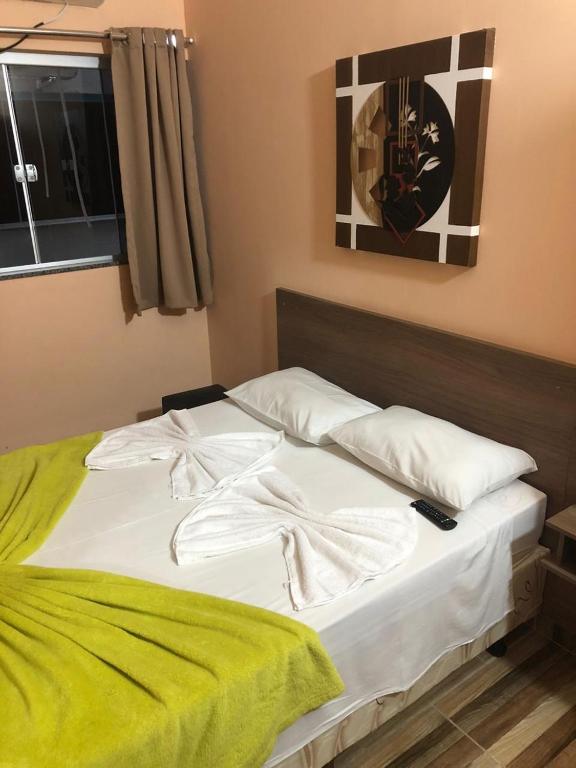  Don Charleaux Hotel