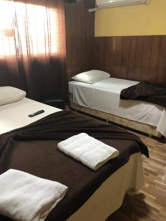  Don Charleaux Hotel