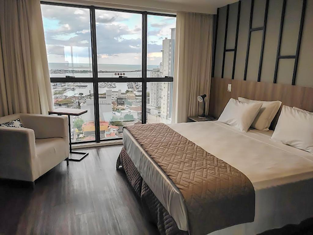  Hotel 7 Itajaí