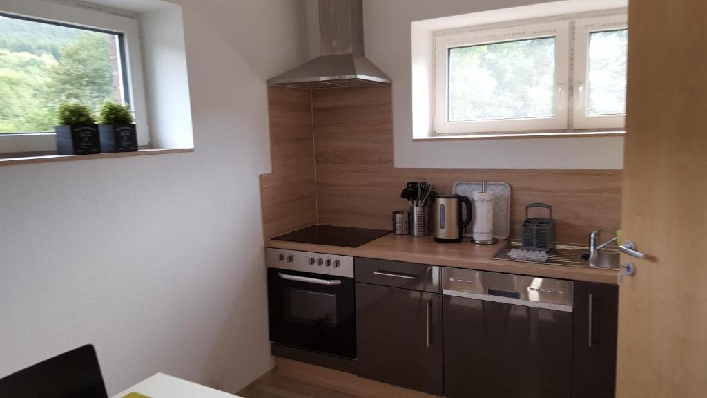 Niederdreisbacher Hütte - moderne Doppelzimmer - EINZELBETTEN - - Camera Doppia Con Bagno In Comune