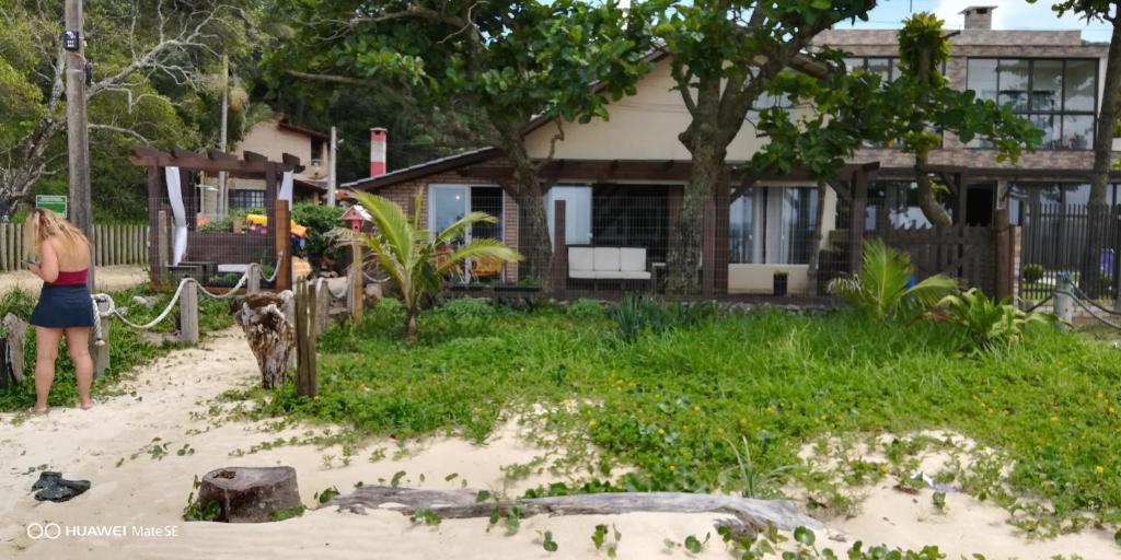  Residencial Bombinhas Pé na Areia