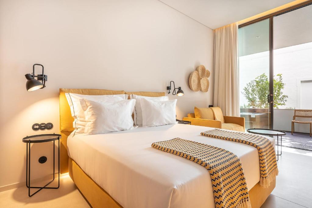 Standard Double Room with Jacuzzi