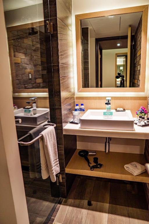 Hotel Punto MX - Double Room With Private Bathroom