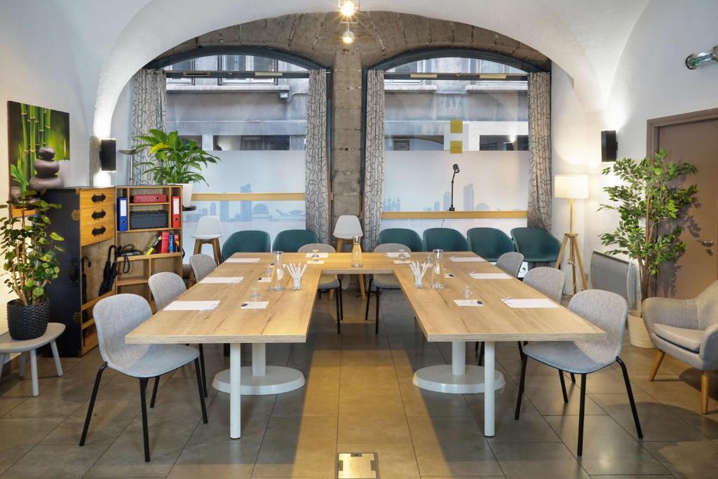 Posezení v ubytování Best Western Lyon Saint-Antoine