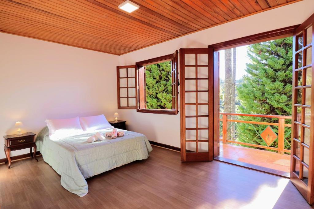  Villa Viena - Mansão em Condomínio de Luxo no Capivari