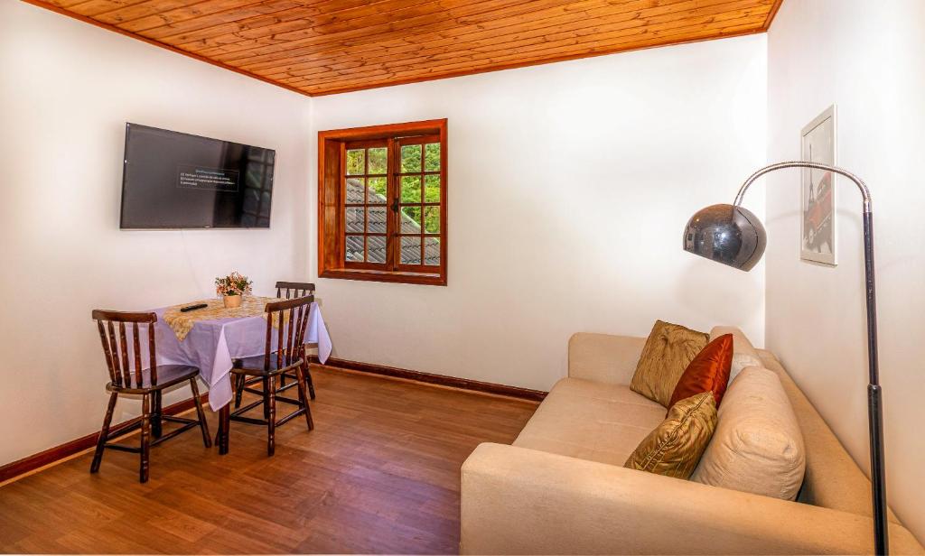  Villa Viena - Mansão em Condomínio de Luxo no Capivari