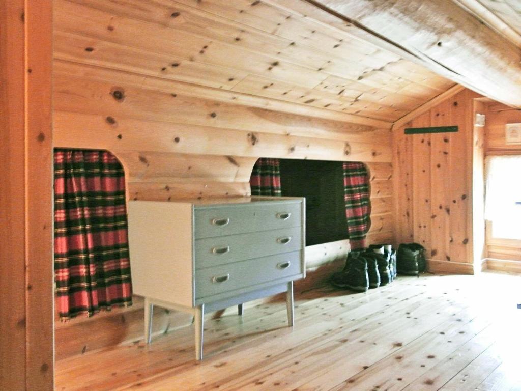Postel nebo postele na pokoji v ubytování 11 person holiday home in Edland