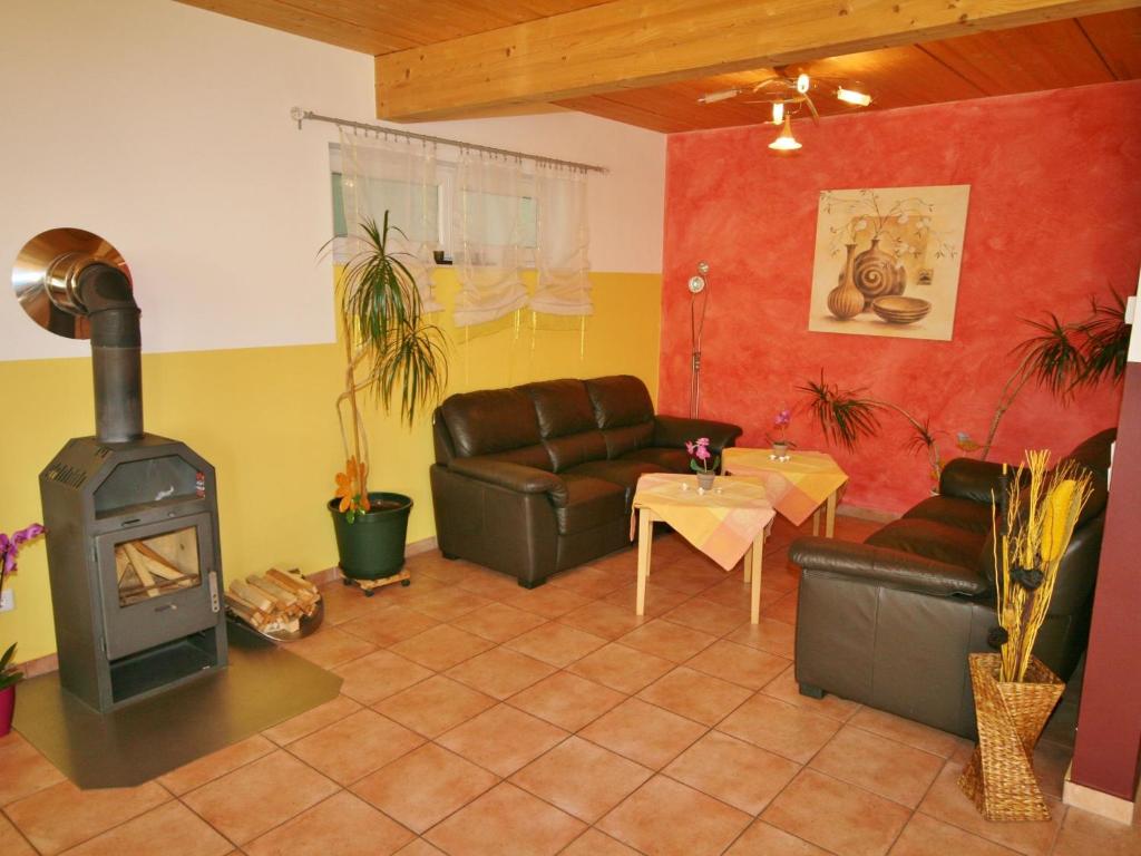 Fuajee või vastuvõtt majutusasutuses Chalet in Piesendorf with sauna
