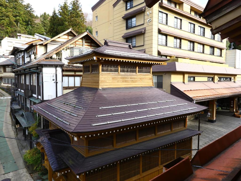 Budova, kde se ryokan nachází