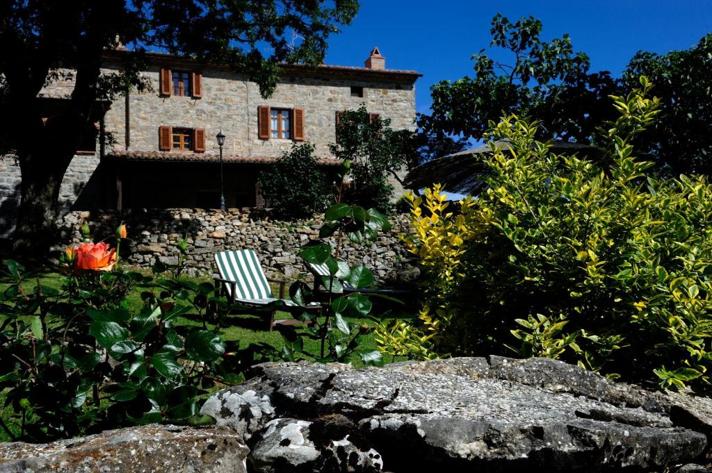 Vonkajšia záhrada v ubytovaní Agriturismo I Monti