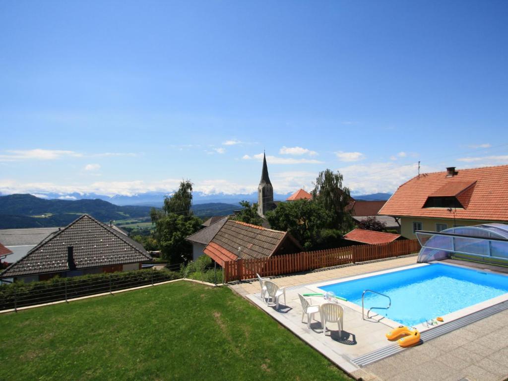 Pleasing Apartment in Liebenfels With Swimming Pool