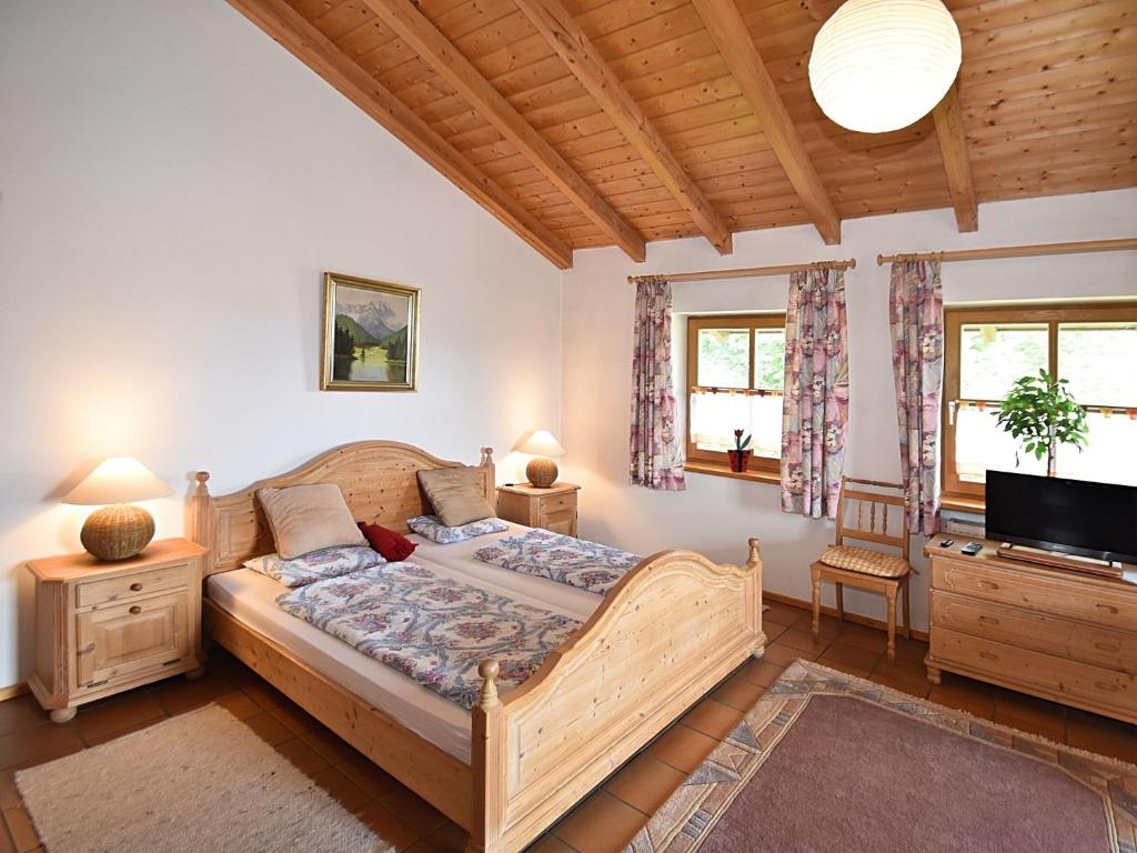 Postel nebo postele na pokoji v ubytování Cottage in Rinchnach near Arbersee