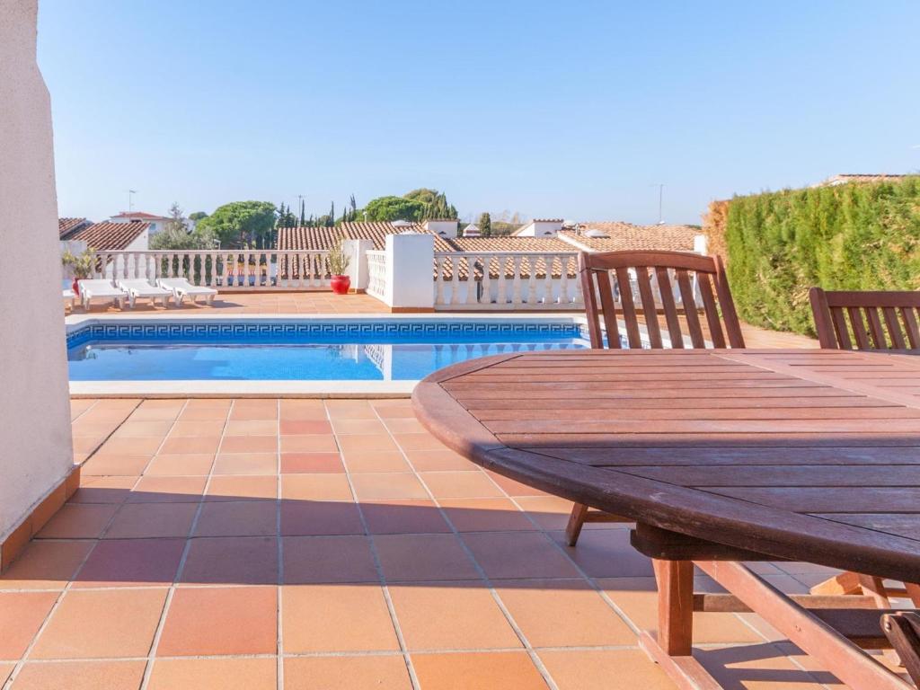 Kép Pretty Holiday Home in L Escala with Swimming Pool szállásáról L' Escalában a galériában