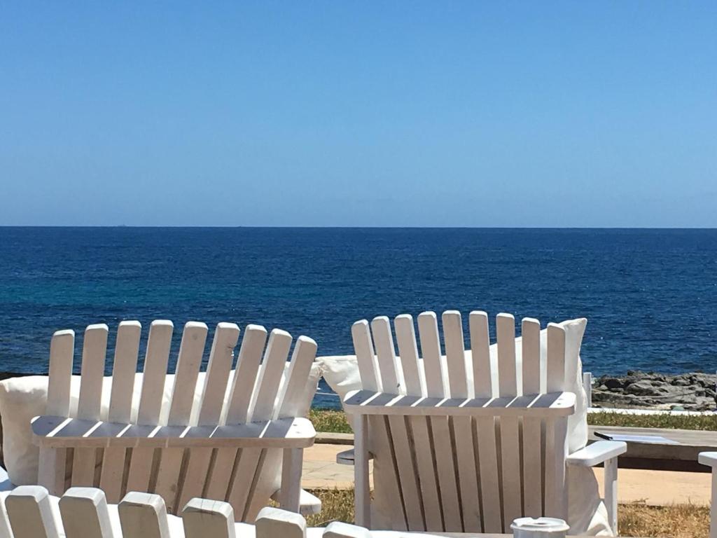 Beautiful villa in L Alf s del Pi near the beach, Albir ...