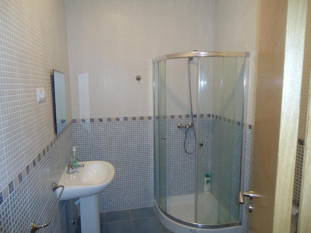 A bathroom at Apartamentos San Guillermo