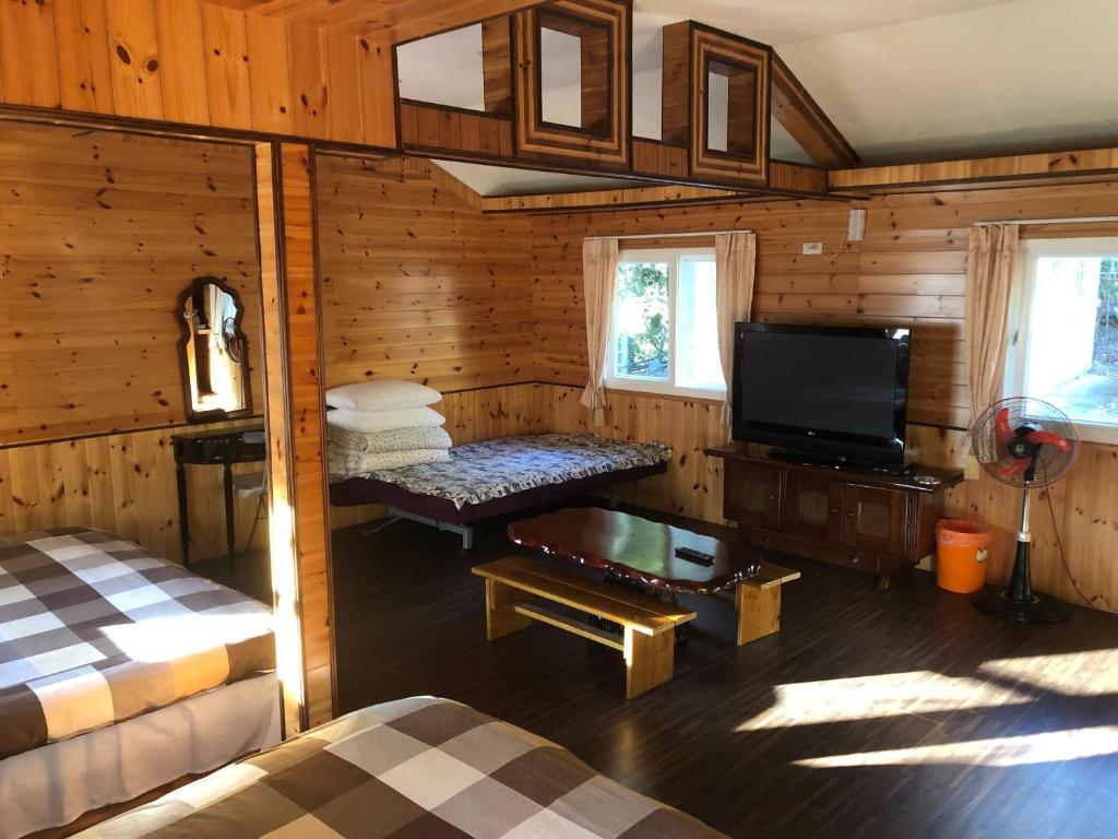 溪景生態農莊 桃園市民宿037號 - Quadruple Room With Mountain View