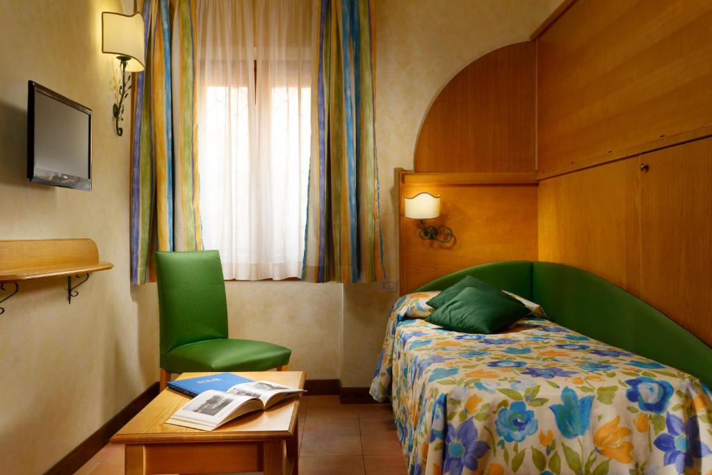 Hotel Santa Maria - 13