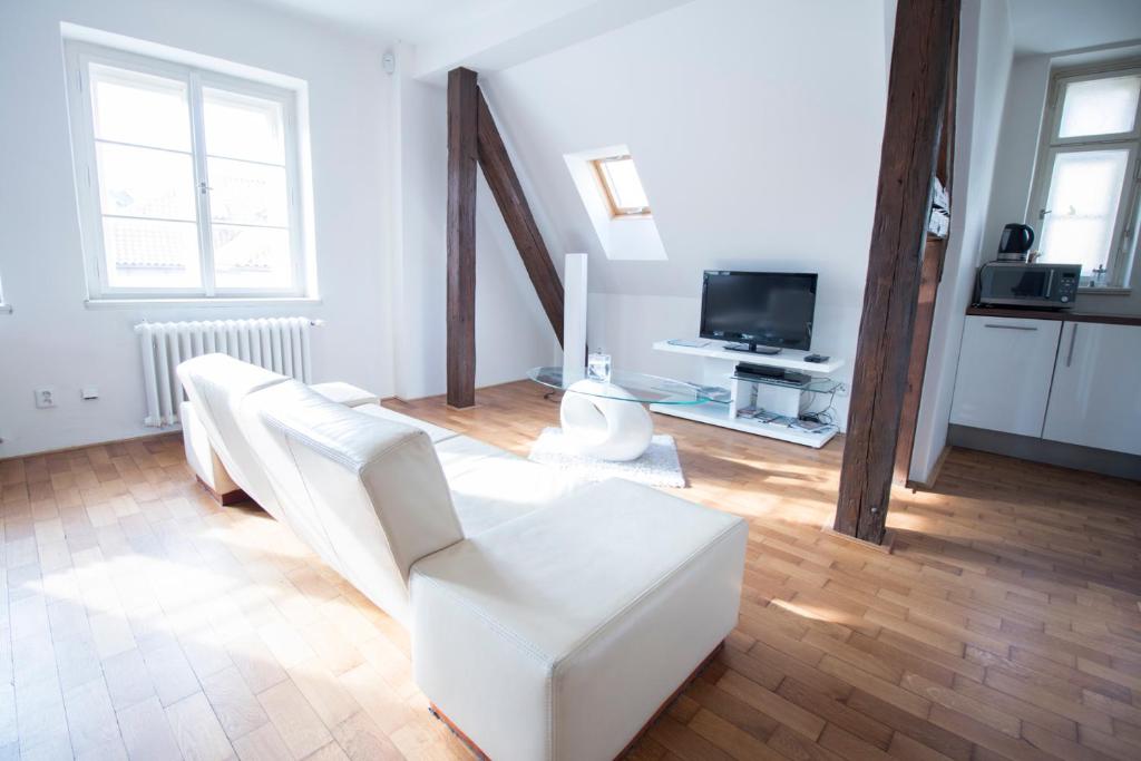 Apartments Old Town Square 27