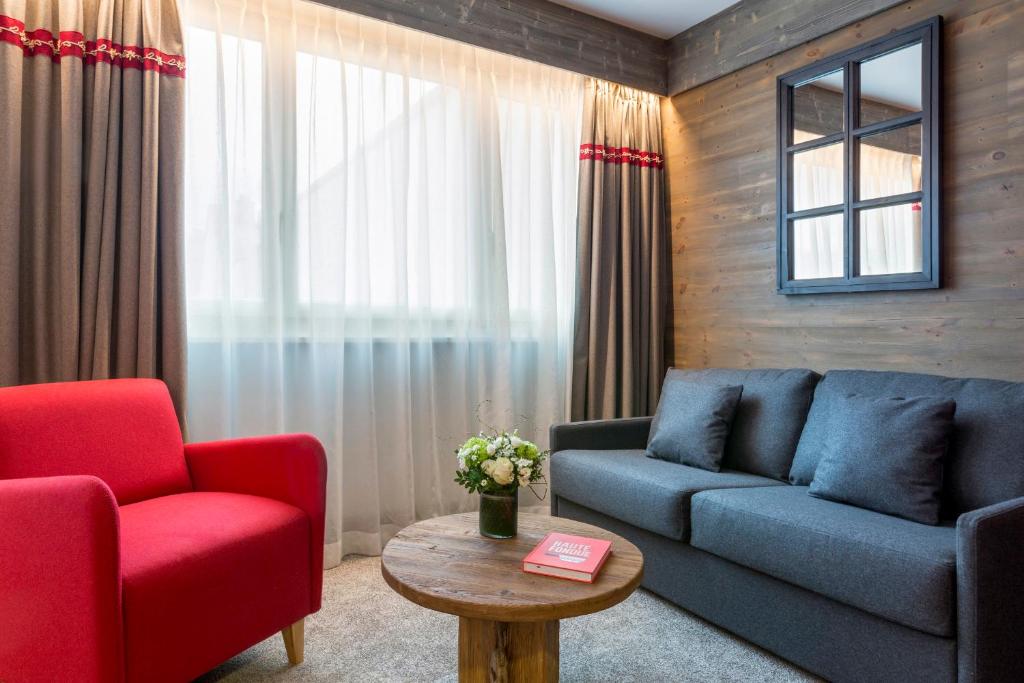 Posezení v ubytování Edelweiss Manotel