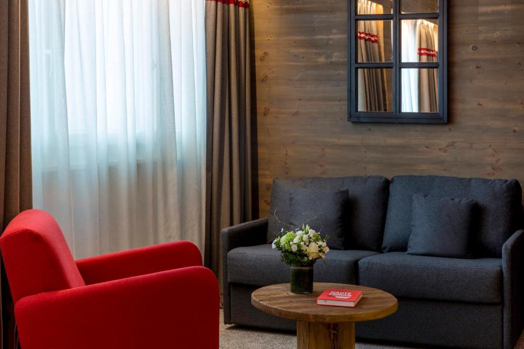 Posezení v ubytování Edelweiss Manotel