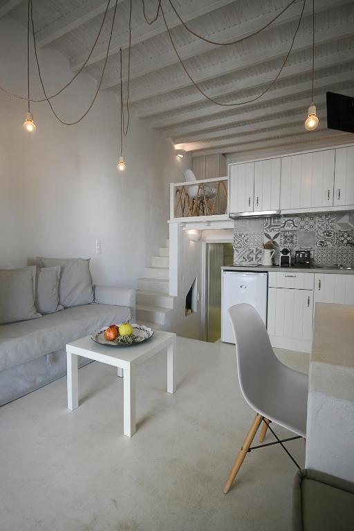 Kuchyň nebo kuchyňský kout v ubytování Kallichoron Art Boutique Hotel