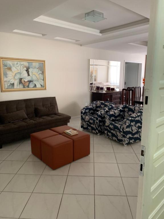  Ed. Imperador - Quadra da Praia - Balneário Camboriú