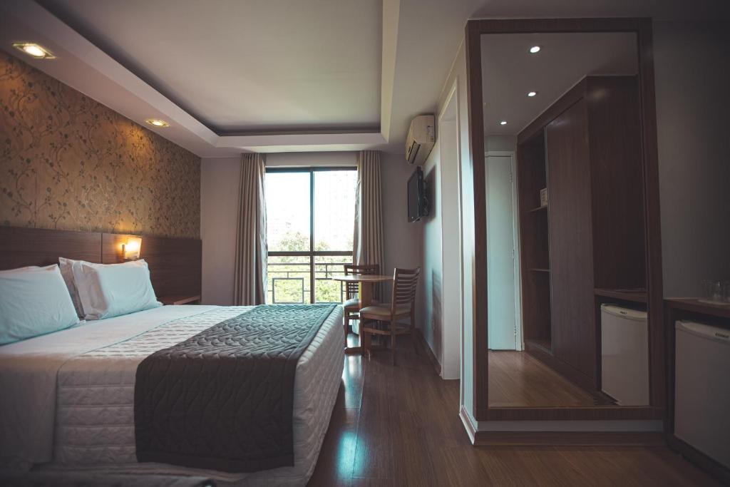 Hotel Rafain Centro